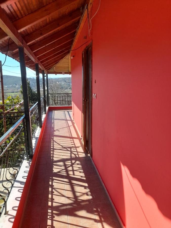 Friendly House Çukë - Bed and Breakfast Çukë