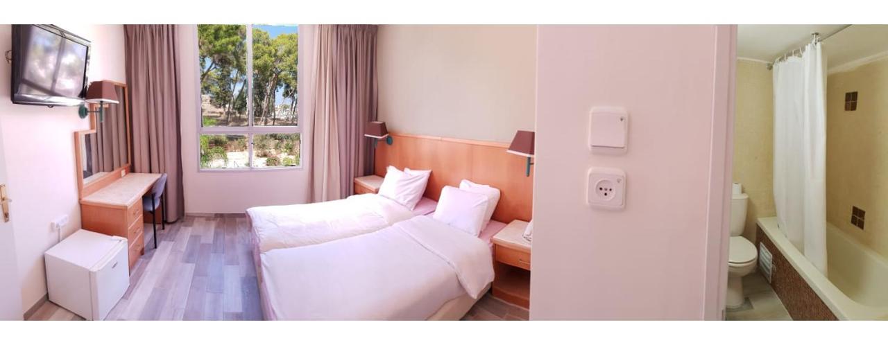 Chambre Double ou Lits Jumeaux - Vue sur Jardin