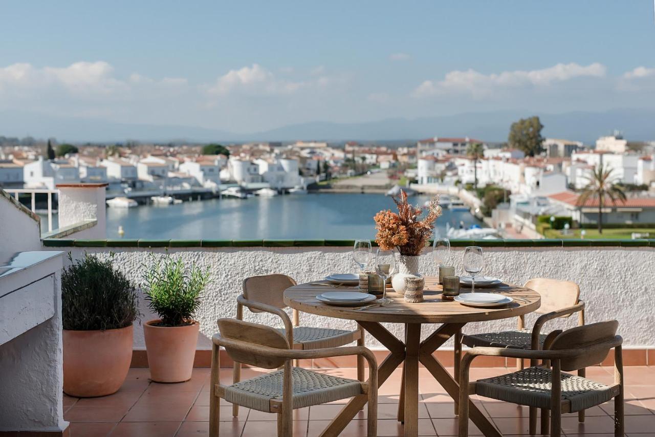WELCS APARTAMENTO 223 EMP con TERRAZA con VISTA - Bed and Breakfast Empuriabrava