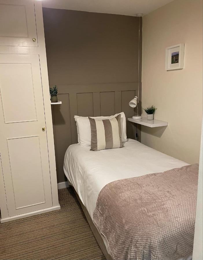 Single Room with Bathroom