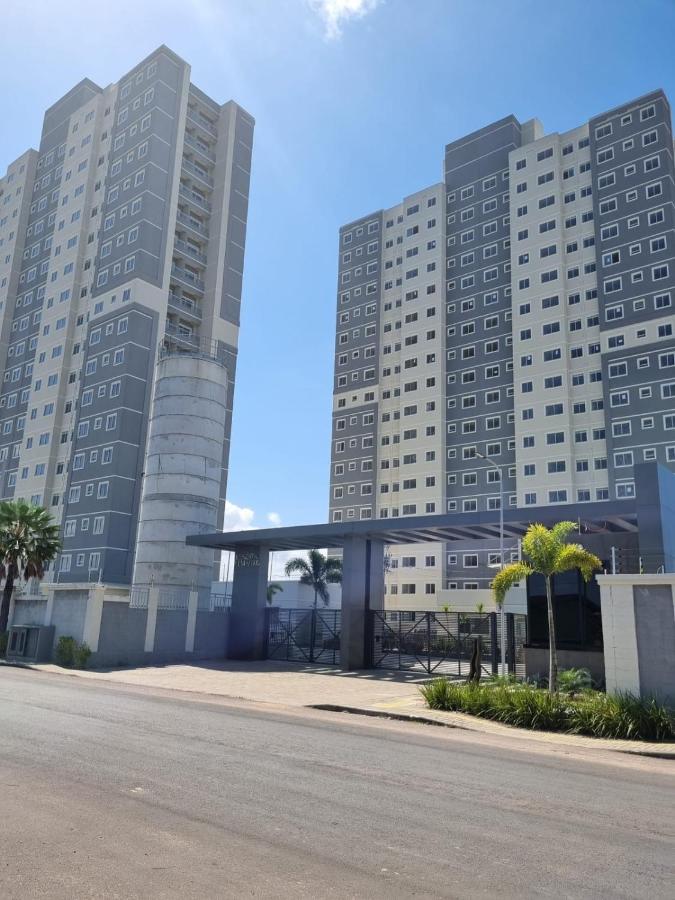 Apartamento a 5 minutos da Praia de Ponta de Campina, Ar condicionado, Wi-Fi, SmarTV, Cozinha Completa, Piscina, Academia, Mercadinho 24h - B&B