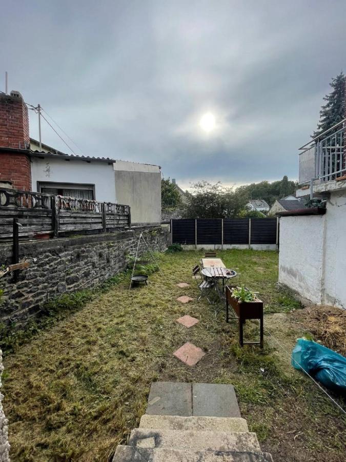 Renoviertes Monteurhaus in Mendig für 6 Personen! - B&B