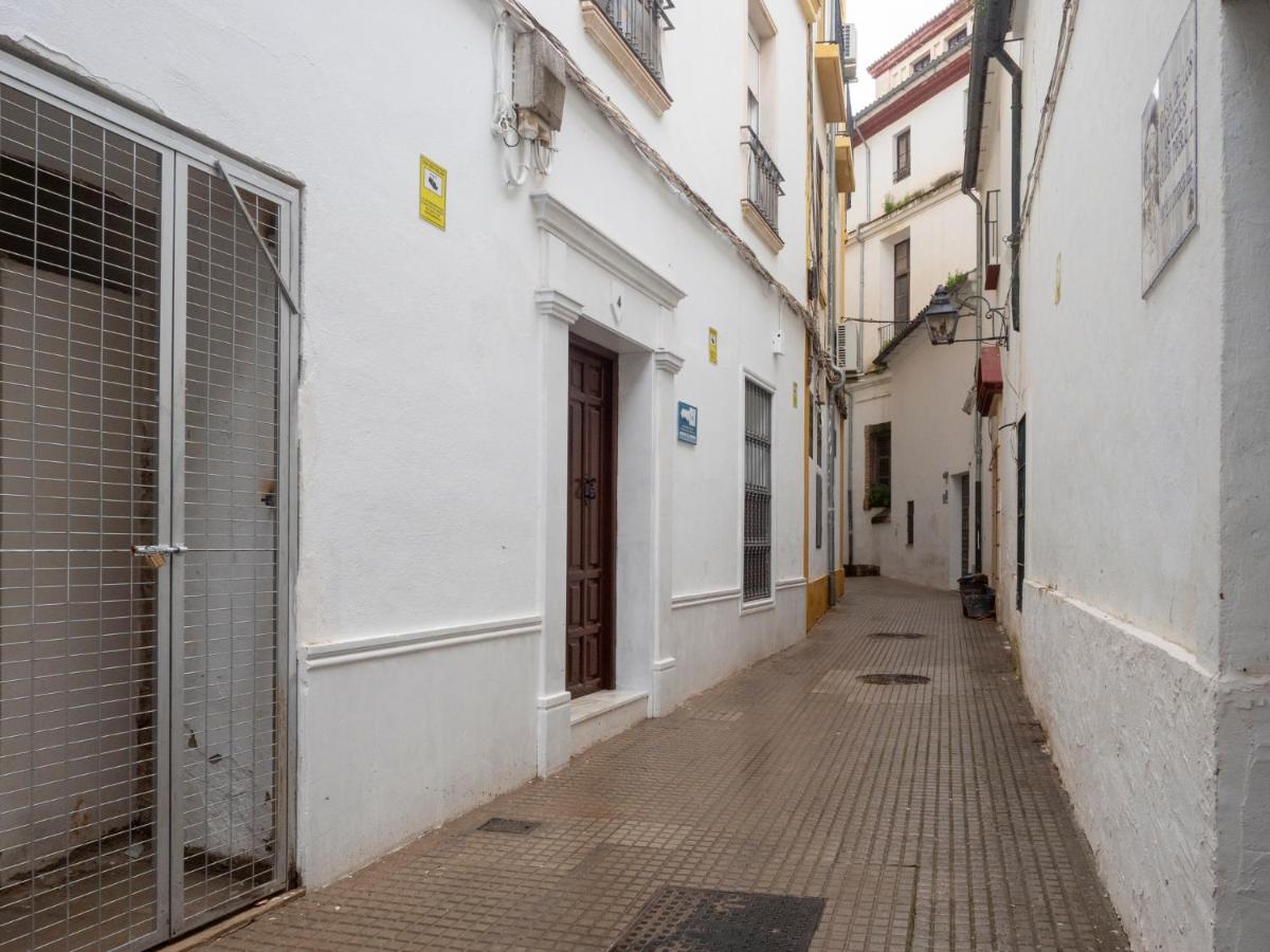 BHost - Juan de Mena - B&B Córdoba