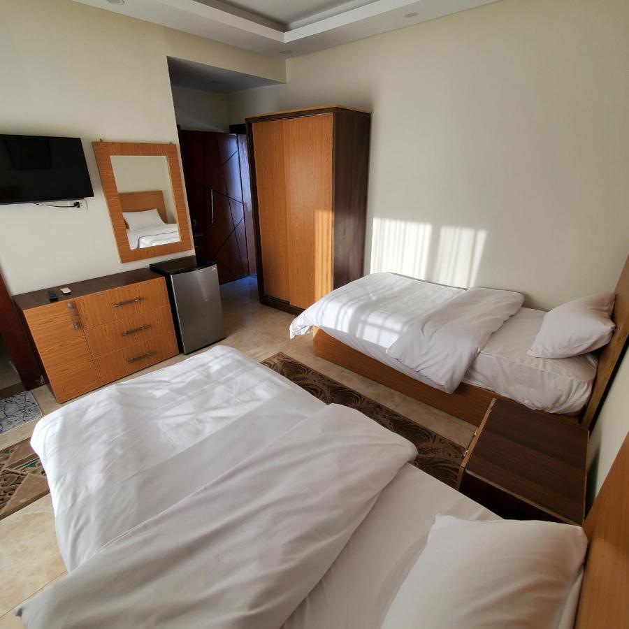 Luxe Kamer met 1 of 2 Bedden en Balkon