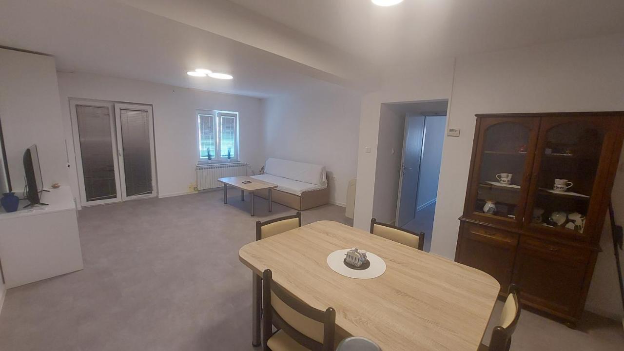 Apartman Vasilic - Bed and Breakfast Baška