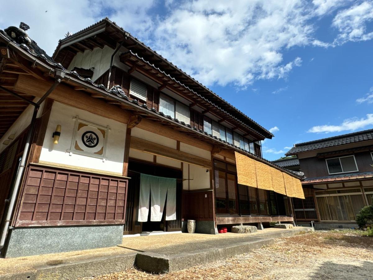 Beautiful Japanese modern house in Yonago - B&B