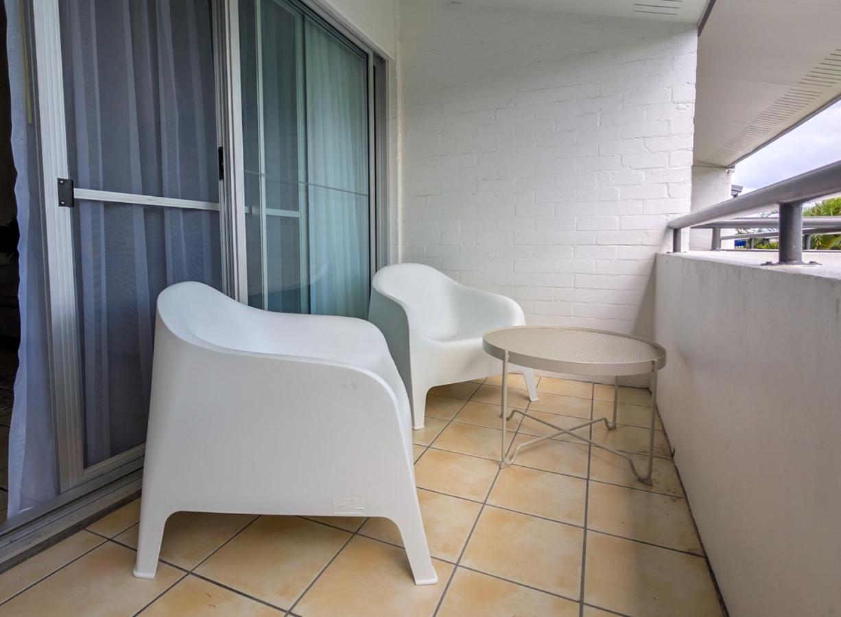 Appartement met Uitzicht op het Zwembad 