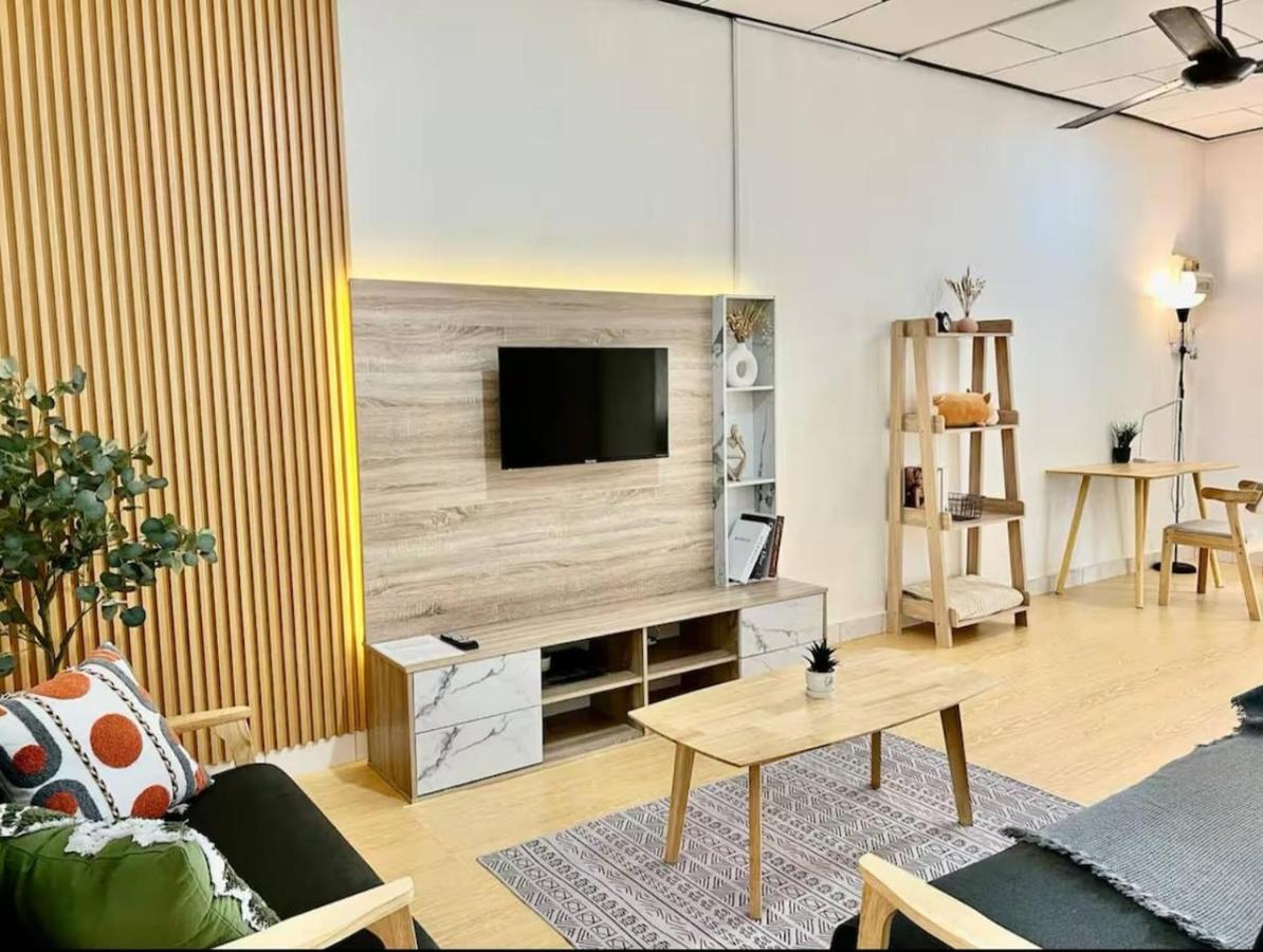 Chenang Beach's Nordic House - B&B Pantai Cenang