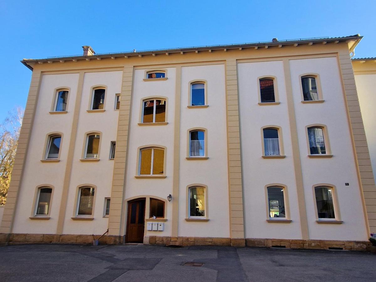 Große 3-Zimmer Wohnung - zentral-Coburg - kostenloser Parkplatz - Ferienwohnung