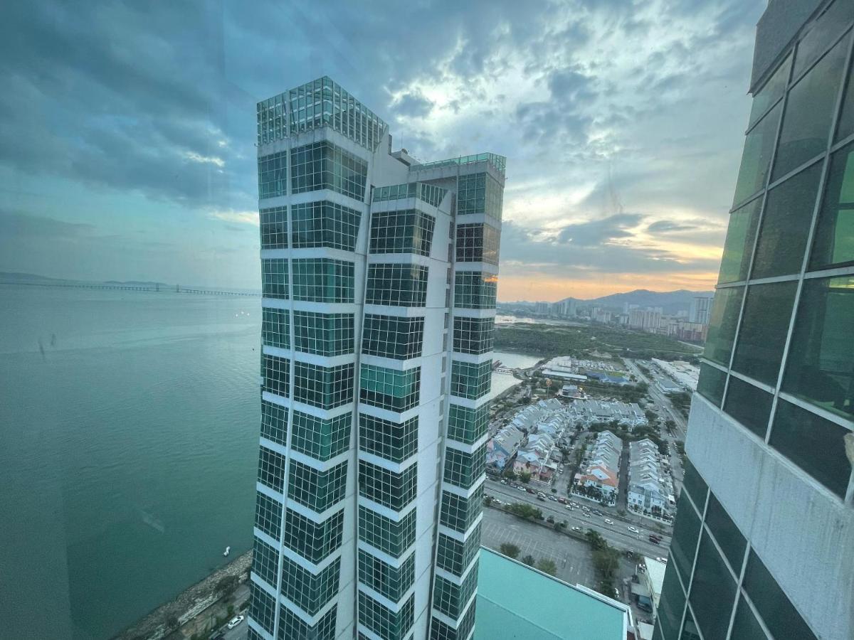 Panoramic Sea view 2BR Duplex High Floor George Town 203A Maritime Suite - B&B George Town