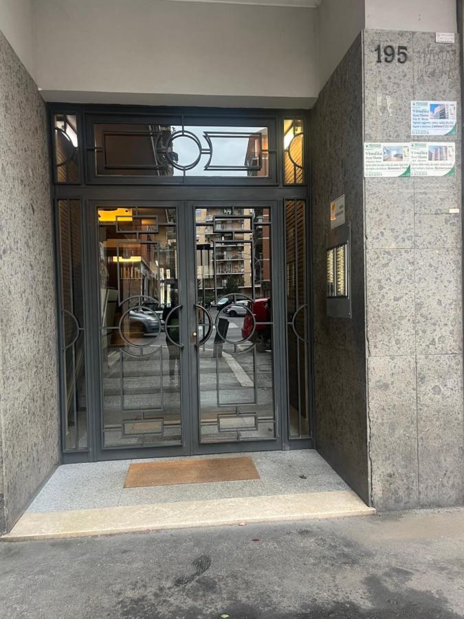 15 Min. Colosseo 2 - Casa di Micca - B&B Roma