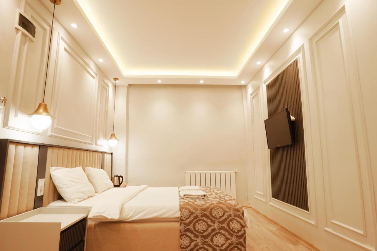Comfort Triple Room with Shower