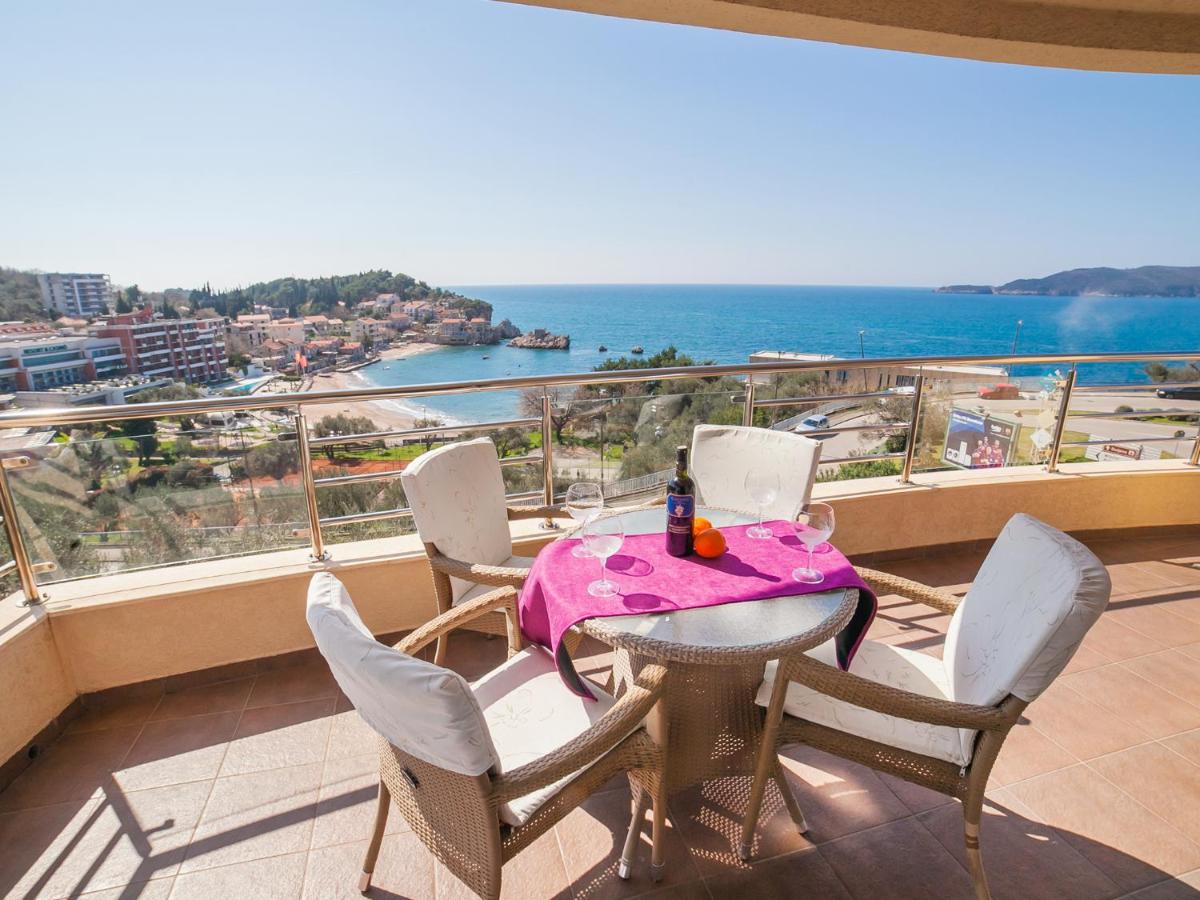 Apartments Raymond - B&B Sveti Stefan