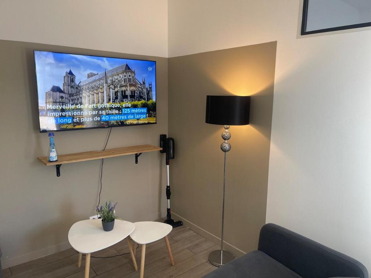 Appartement T2 Parking Gratuit - Bed and Breakfast