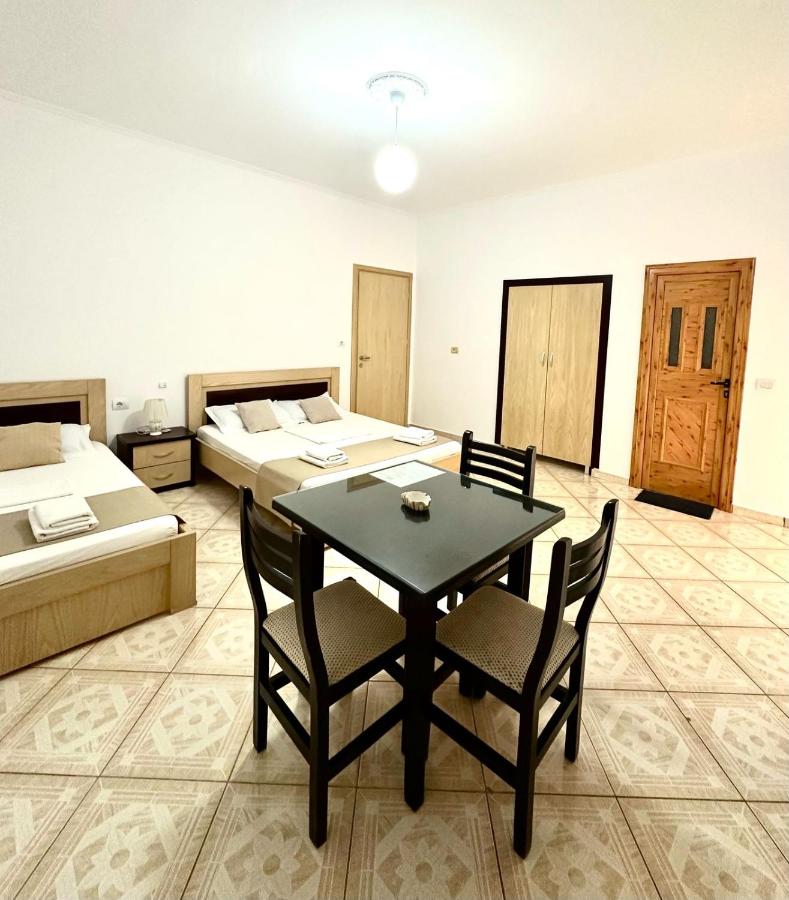 Triple Room with Garden View