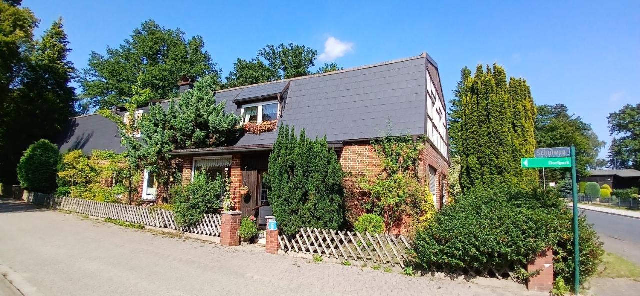 Ferienwohnung am Dorfpark - B&B