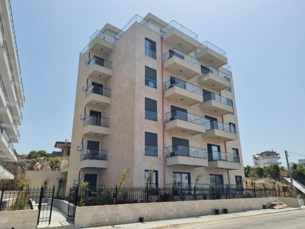 Calypso Sea View Apartament Saranda - Chambres d’hôtes Saranda