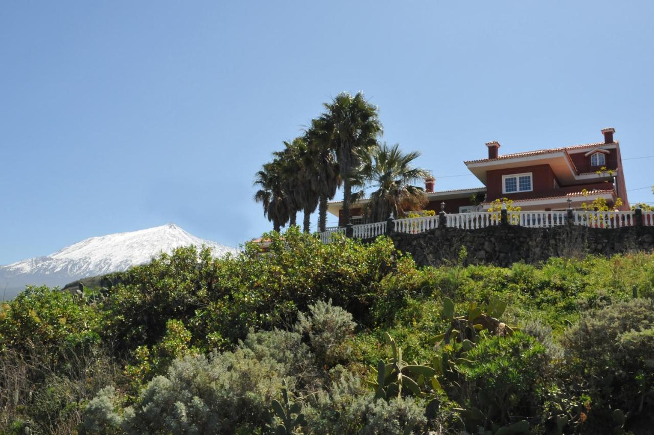 Vivienda Vacacional Paseo Mirabal - B&B