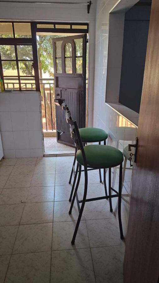 Mehomes - B&B Busia