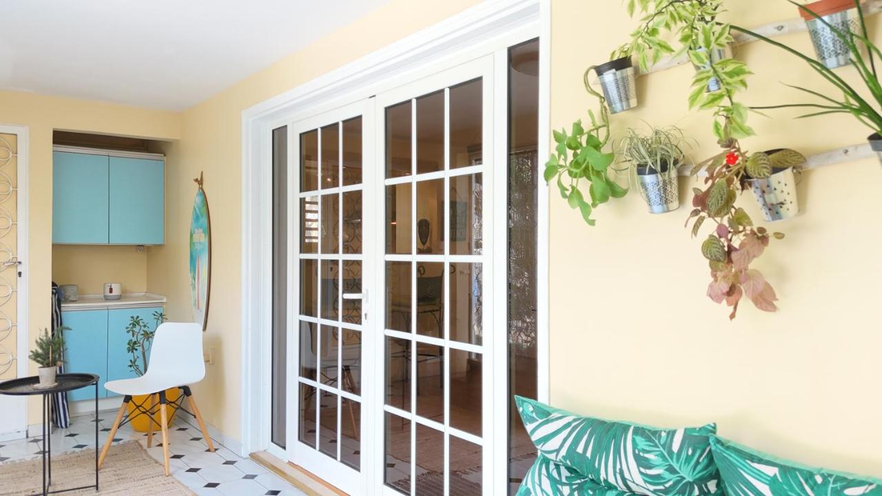 TROPICAL PARADISE La MARINA - Bed and Breakfast