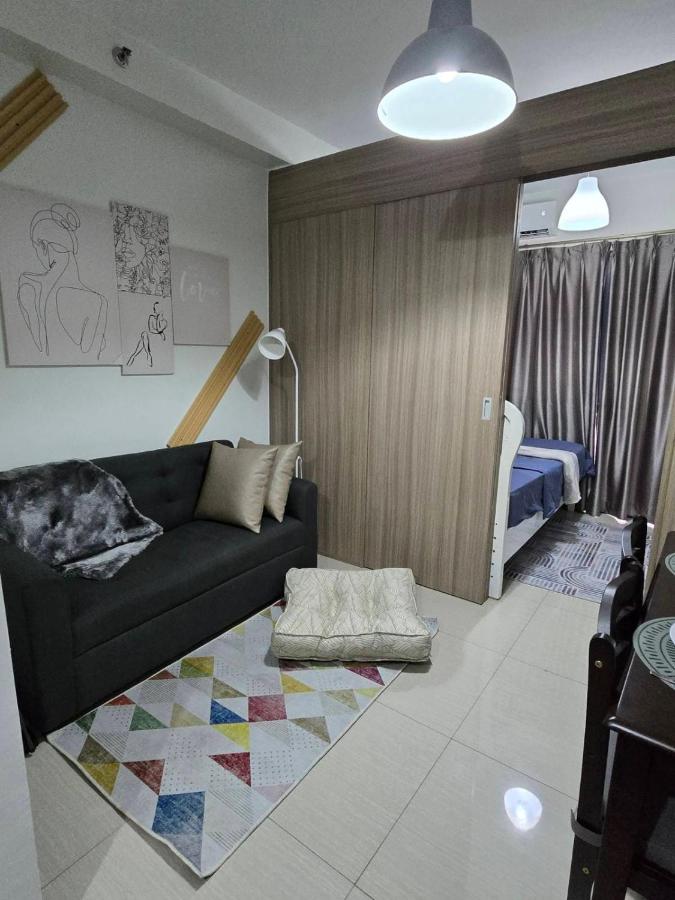 Mall of Asia - SMDC Shore - B&B