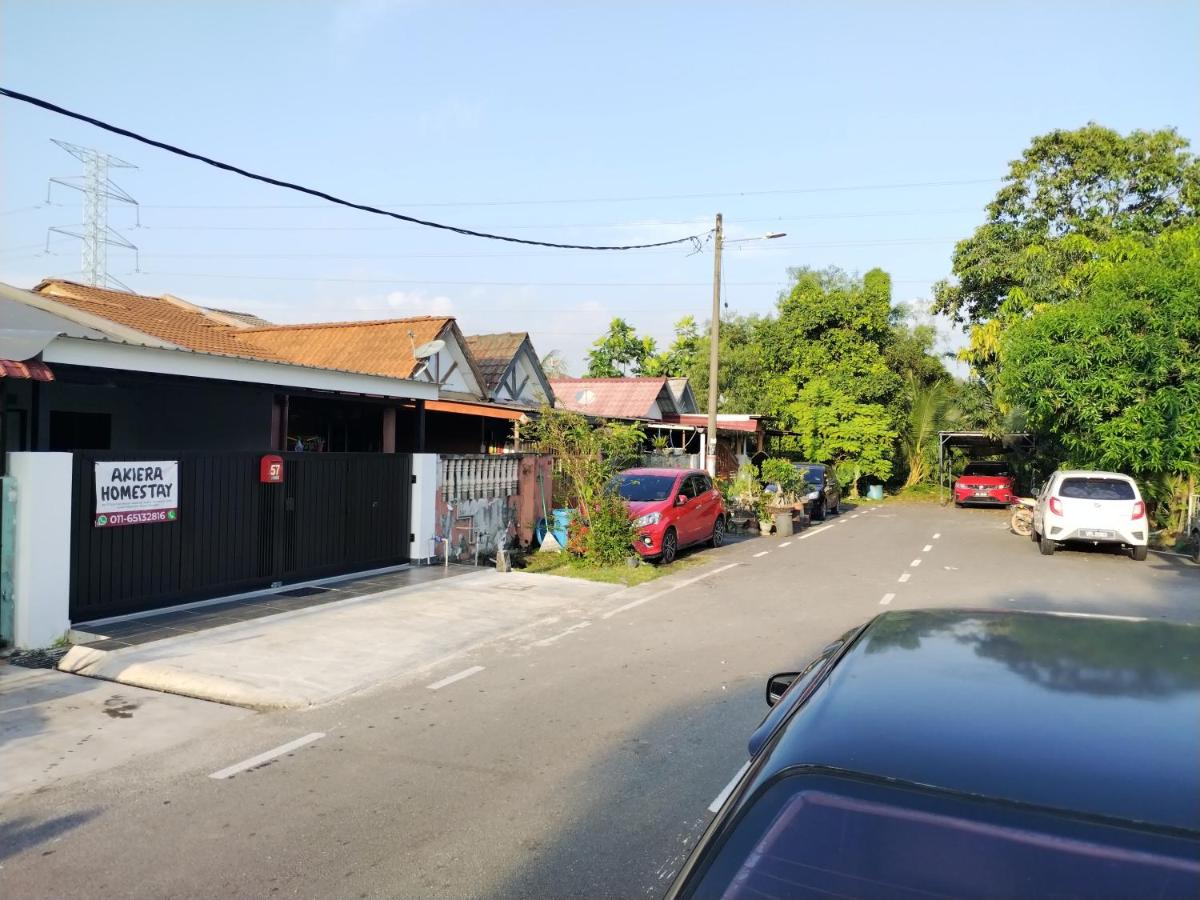 Akiera Homestay #MELAYU ONLY - Chambres d’hôtes Pelabuhan Klang