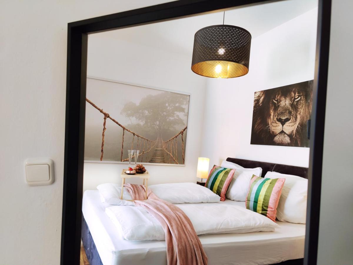 Modernes Loft-Erlebnis mit Fitnessbereich & Heimkino - Chambres d'hôtes Magdebourg