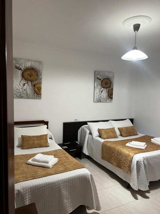 Triple Room with Private Bathroom