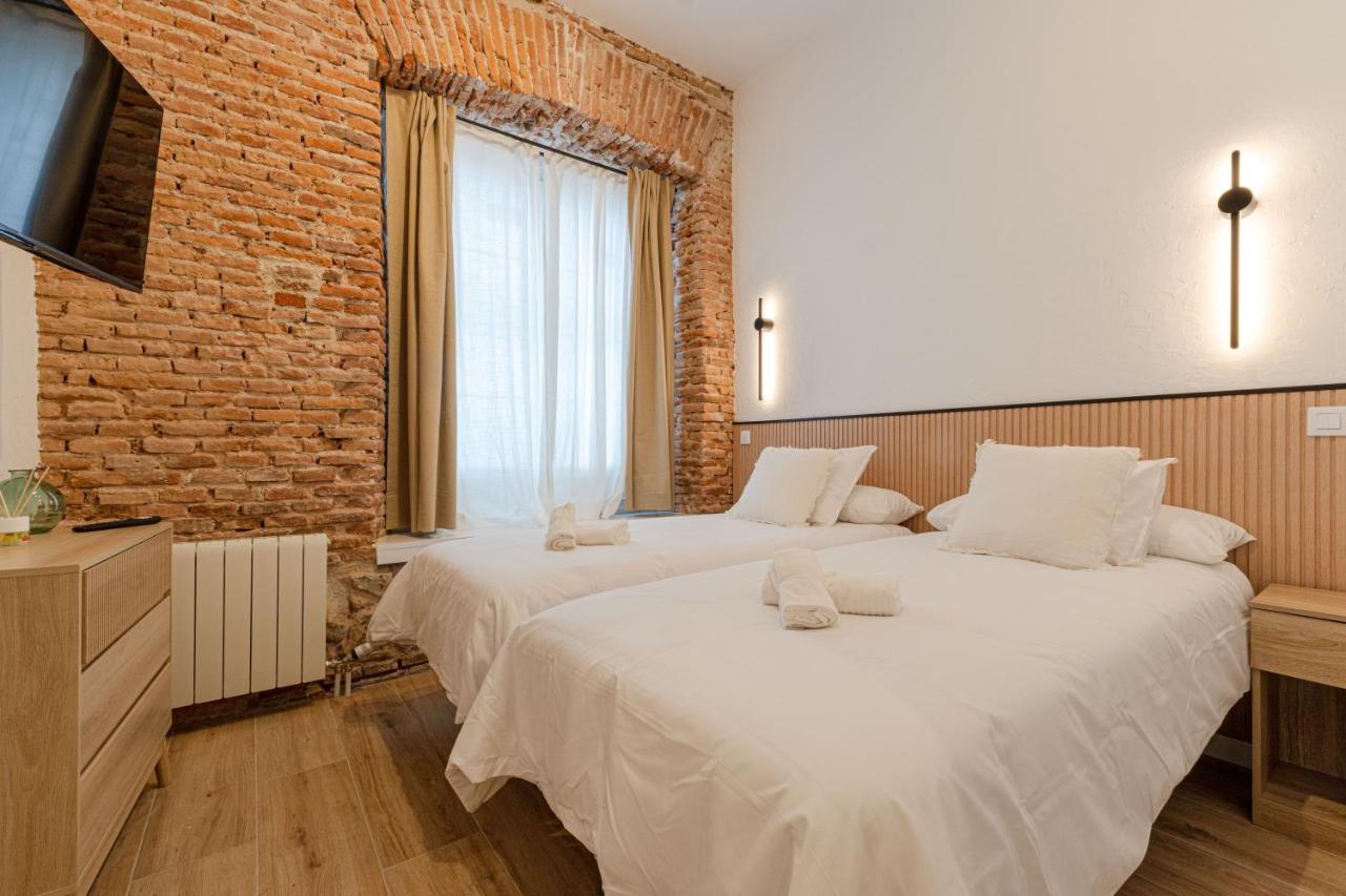Ribera Suites Plaza Colon - B&B