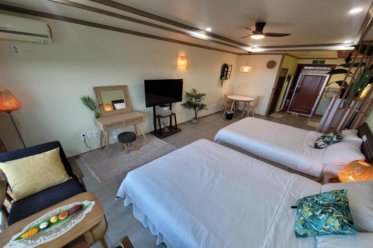 Deluxe Queen Room with Two Queen Beds