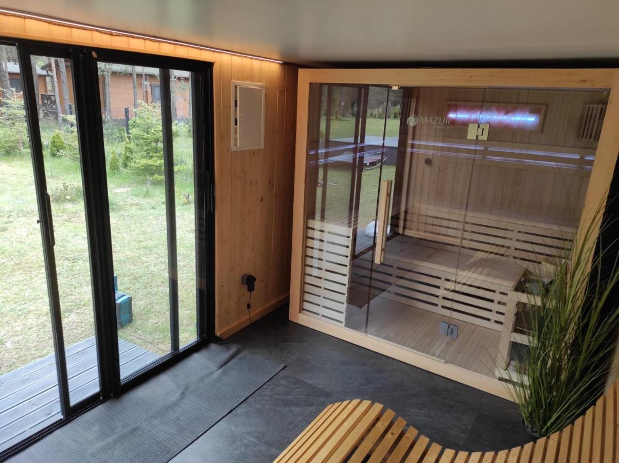Domki letniskowe Leśne Spa Borsk nad Jeziorem Wdzydzkim BASEN SAUNA BALIA - B&B