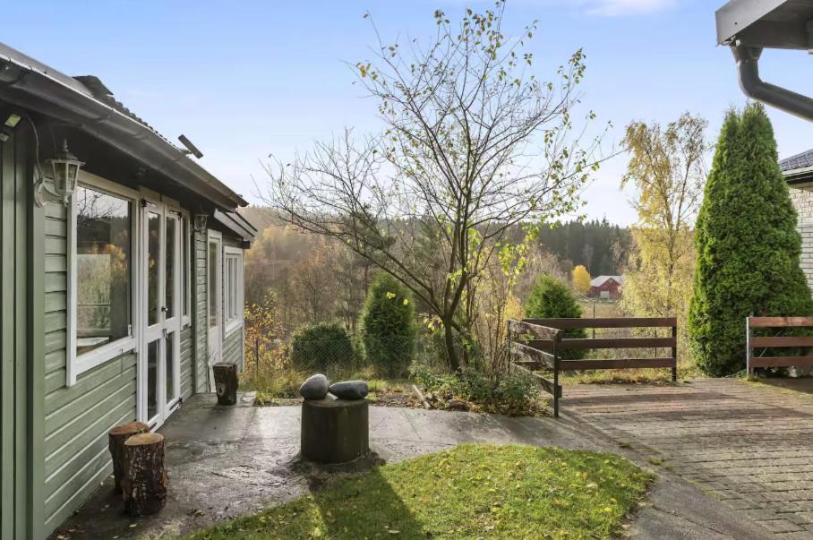 Peaceful Holiday Home Surrounded By Nature - B&B