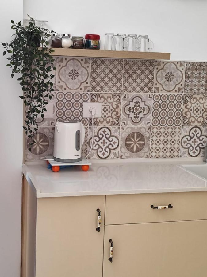 Double Room (2 Adults + 2 Children)