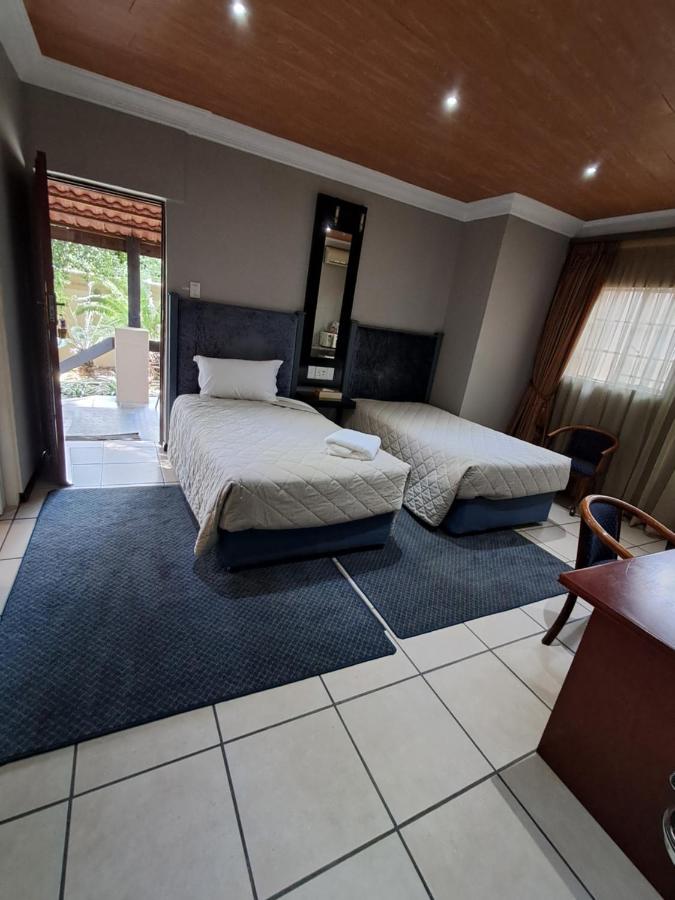 Luxury Twin Room