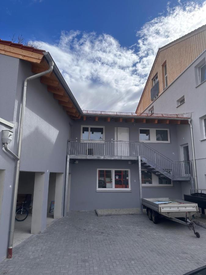 Appartement met 2 Slaapkamers en Uitzicht op de Rivier