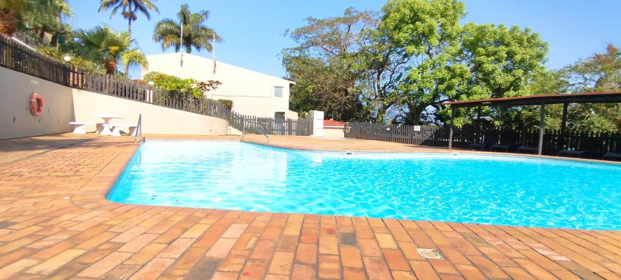 Ocean Breeze 33 Chaka's Rock Chalets - B&B Ballito