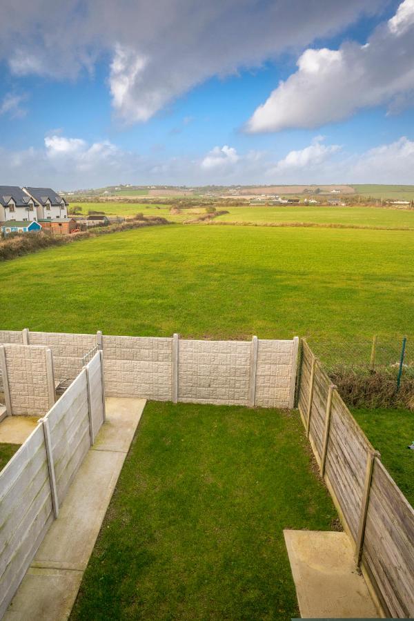 Garryvoe Beach Homes - Bed and Breakfast