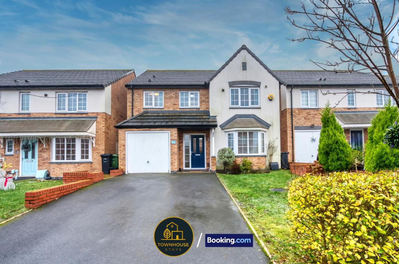 4BR House By Townhouse Stays Short Lets & Serviced Accommodation Birmingham With Wi-Fi & Free Parking - B&B