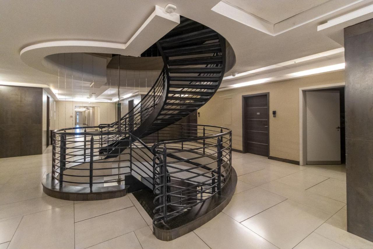 1 king-size Bed Stylish Westlands,Nairobi - B&B