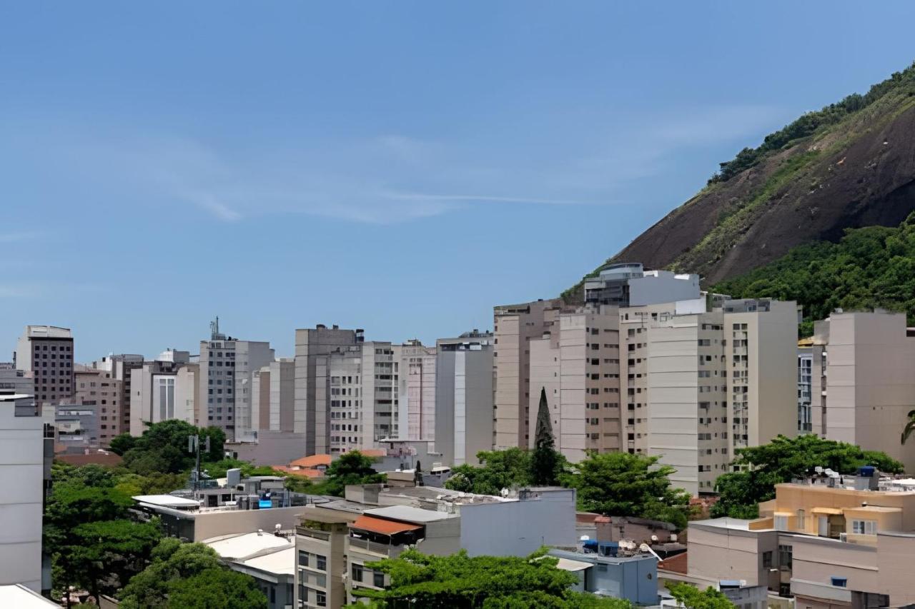 CurtaCopacabana: Lindo apto de 1qt novo vaga academia lavanderia - B&B Rio de Janeiro