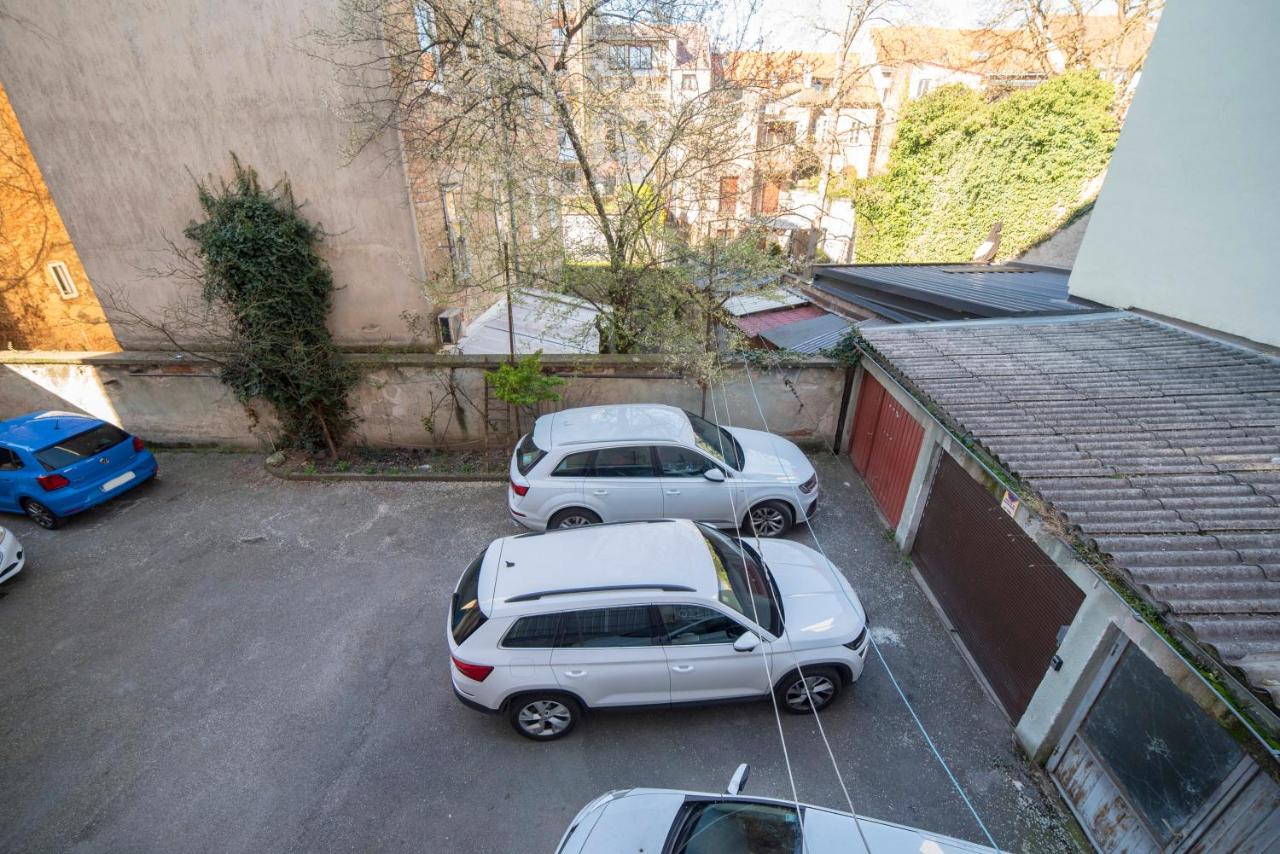 Barbara Apartment - B&B Zagabria