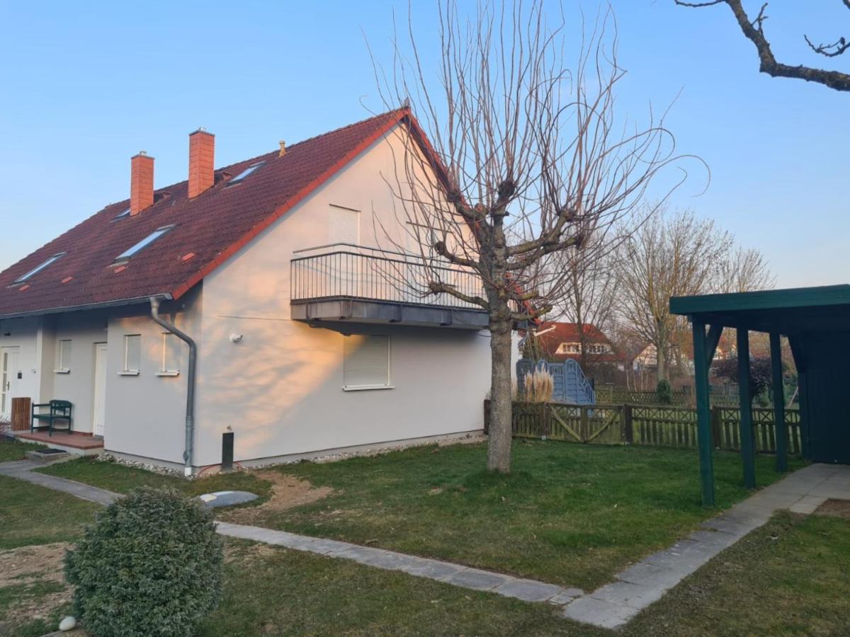 Ferienhaus zum Kranichblick - B&B Garz
