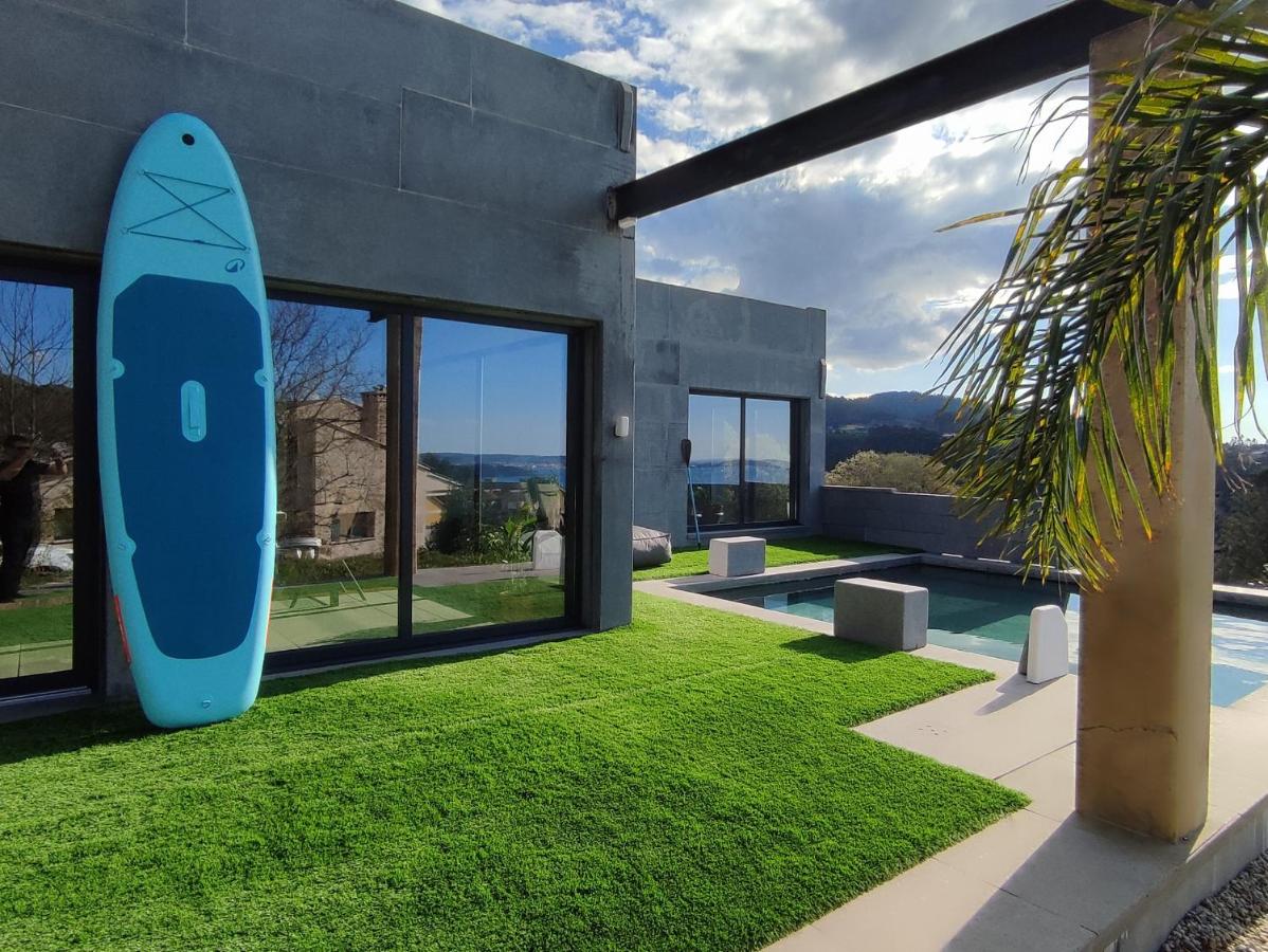 Blackhouse piscina climatizada - Bed and Breakfast Pontevedra