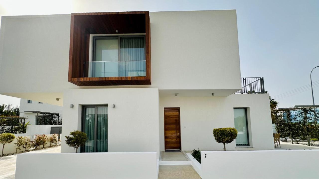 Luxury 4 bdr Villa Nerida - B&B