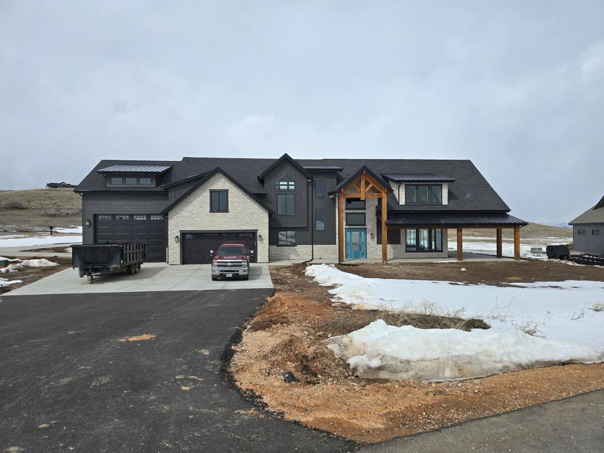 Timberhaven Cabin - Bed and Breakfast Fish Haven