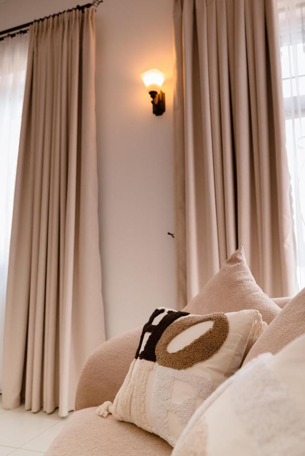 The LuxeNest Homes - B&B