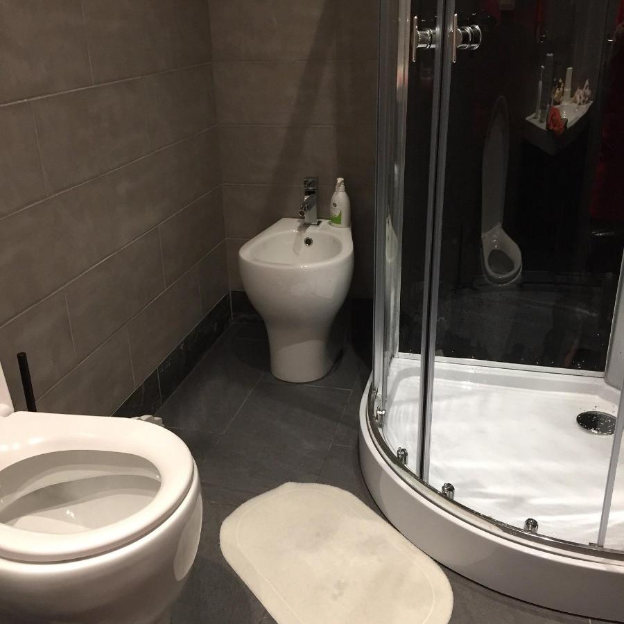 Double Room with Private External Bathroom