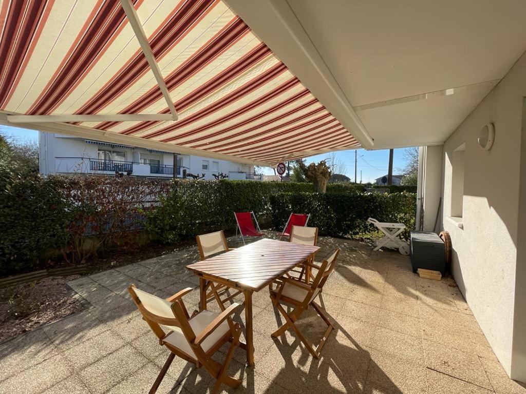 Superbe appartement très spacieux en centre ville - Bed and Breakfast Capbreton