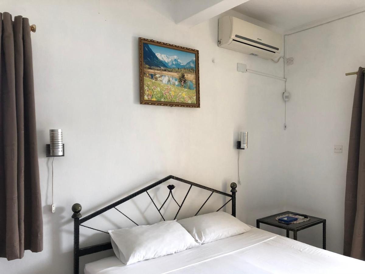 One-Bedroom Apartment with Garden View