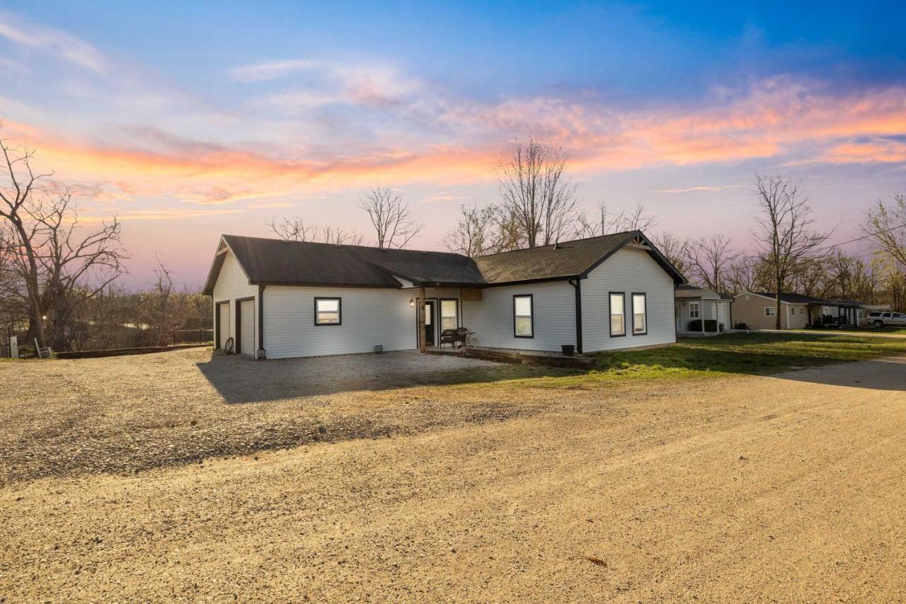Hackberry Lookout - Osage Beach - Bed and Breakfast